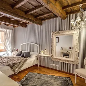  Apartment Pantheon Miracle Italy